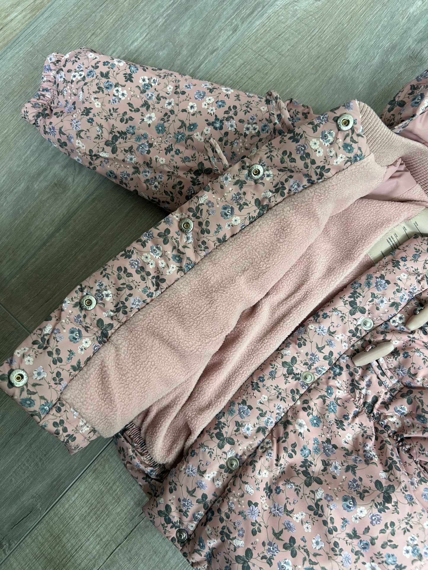 Rose puffer jacket