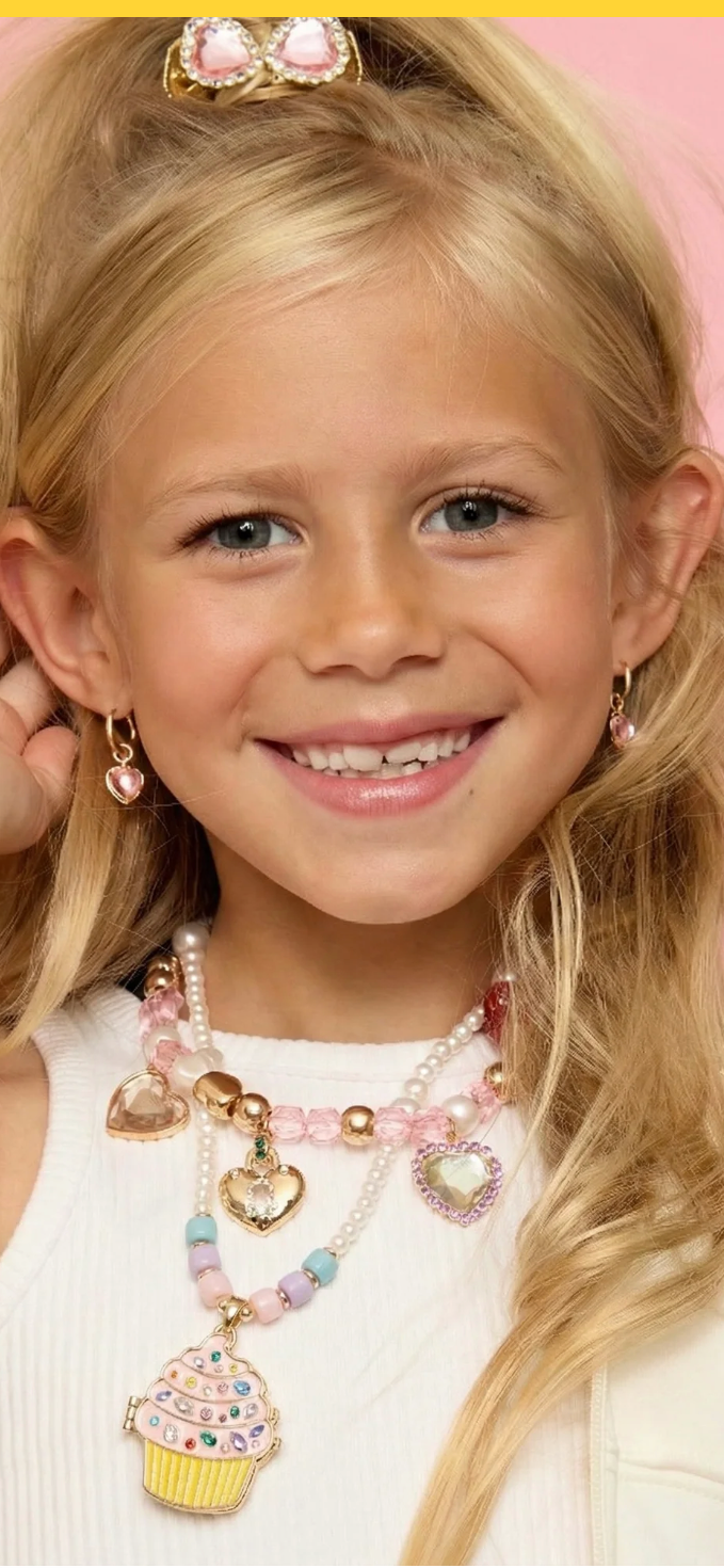 Lipgloss charm necklace