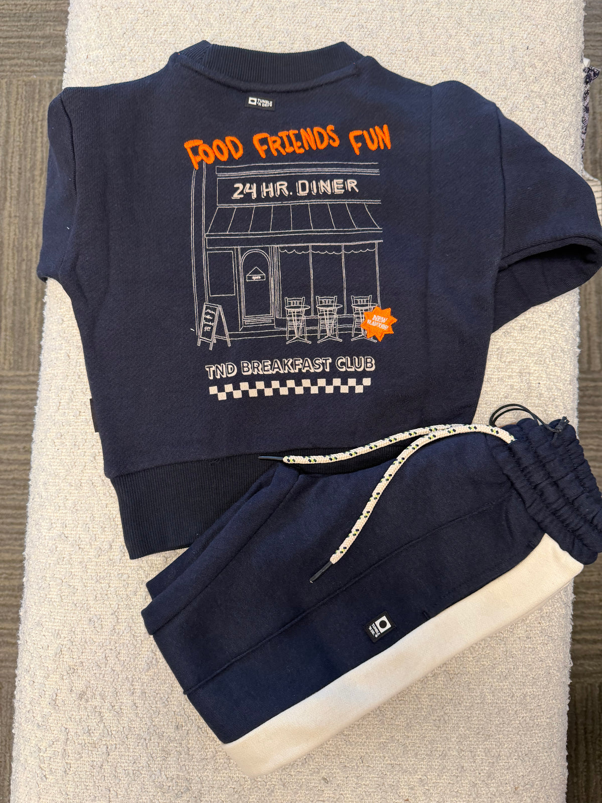 Alec Set
