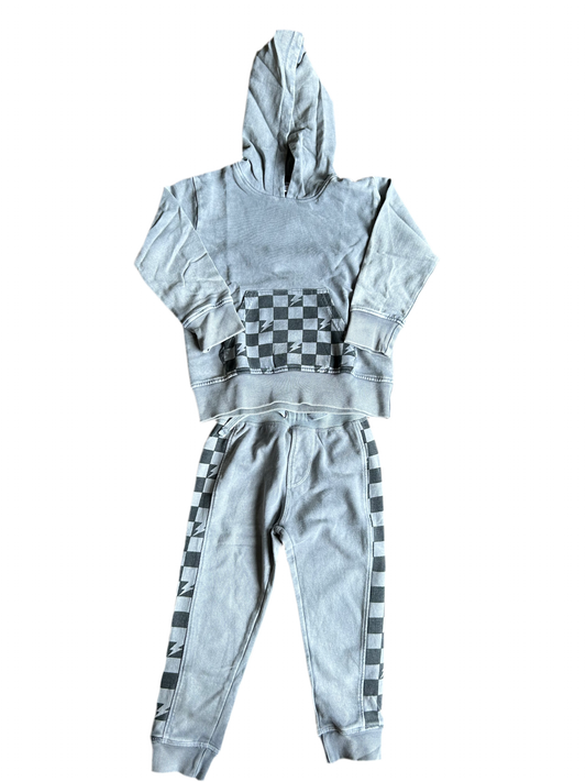 Checker bolt sweatsuit