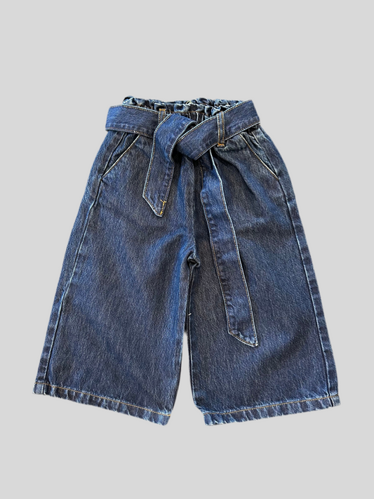 Belted jeans